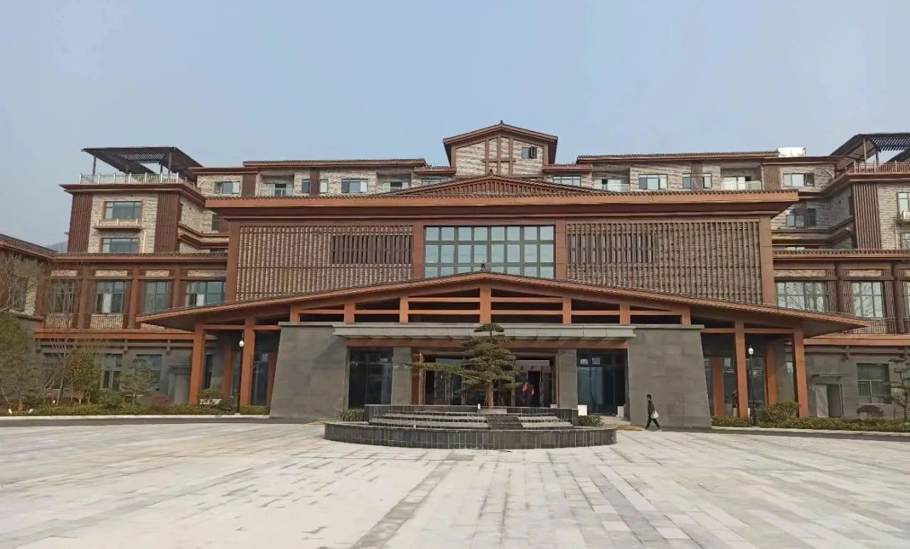 70net永乐高专业灯光音响扩声系统工程产品效劳于某旅馆！